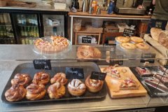 cafe-tvendehus-pastries