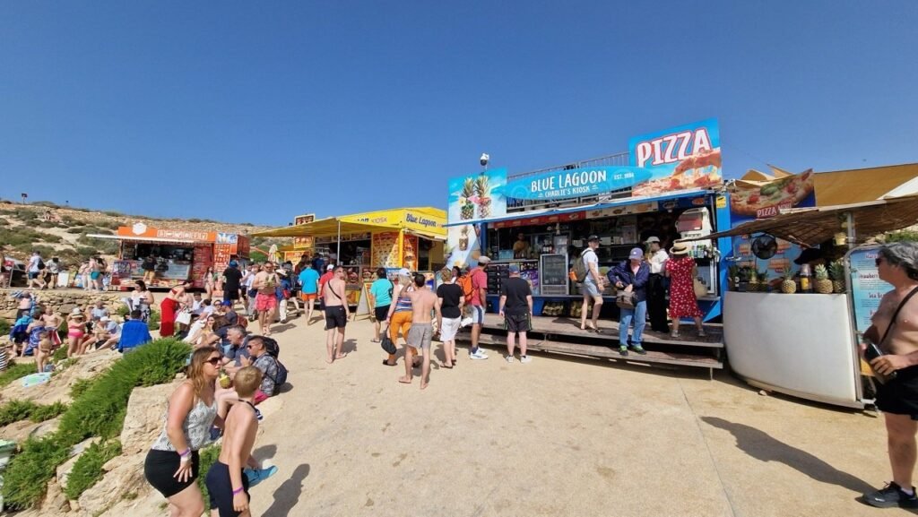 Crowded Blue Lagoon, Comino