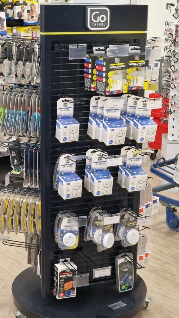 Malta airport plug adapter