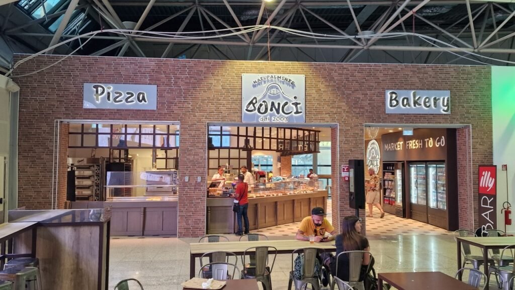 Bonci pizzeria at Rome Fiumicino