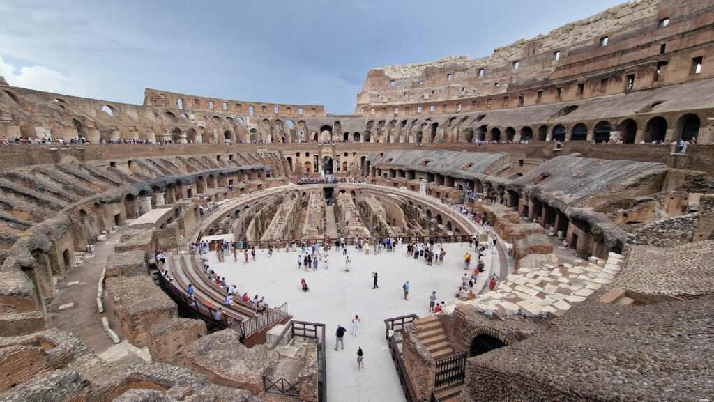 Colosseum — Interior