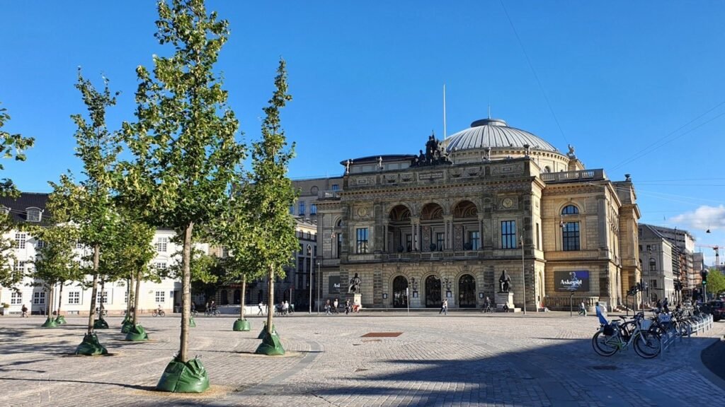 Kongens Nytorv — Royal Danish Theater