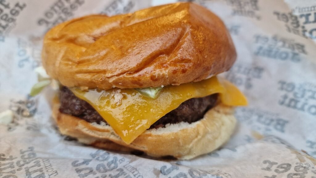 Tommi's Burger Joint hamburger