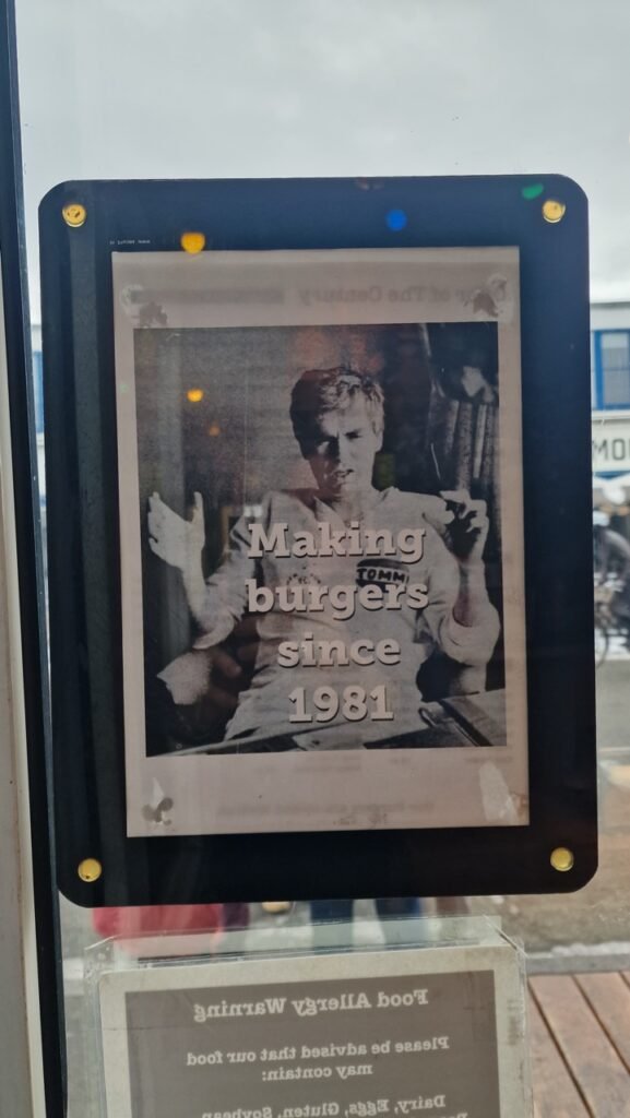 Tommi's Burger Joint from inside 3 / Making burgers since 1981