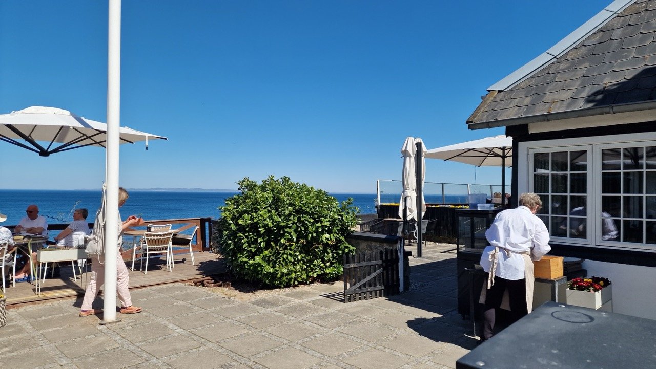 Fyrkroen terrace panorama
