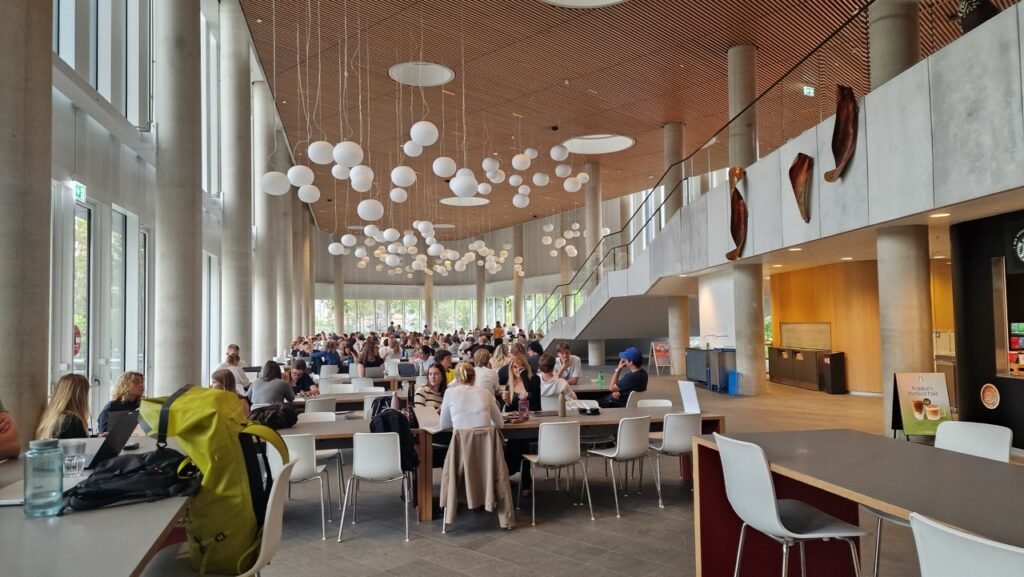 Mærsk Tower cantine