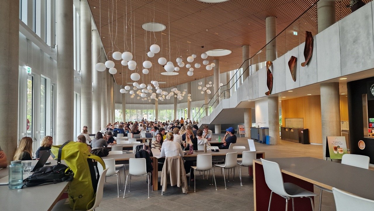 Mærsk Tower cantine